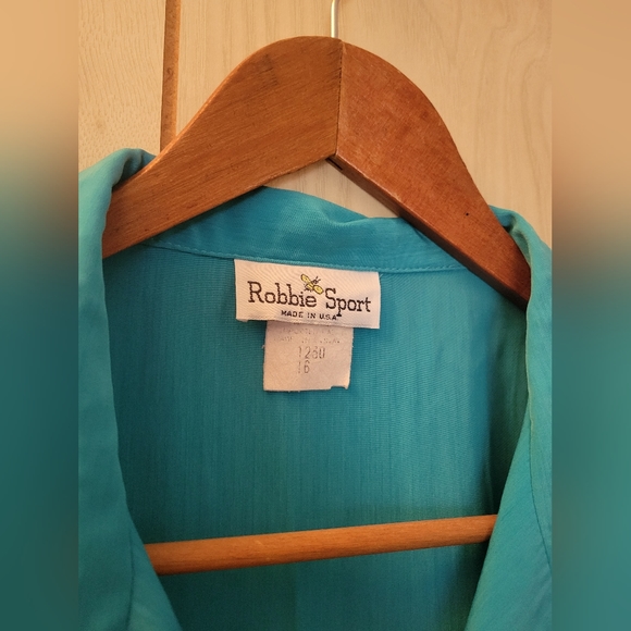 Retro Robbie Sport Blouse - Picture 5 of 6